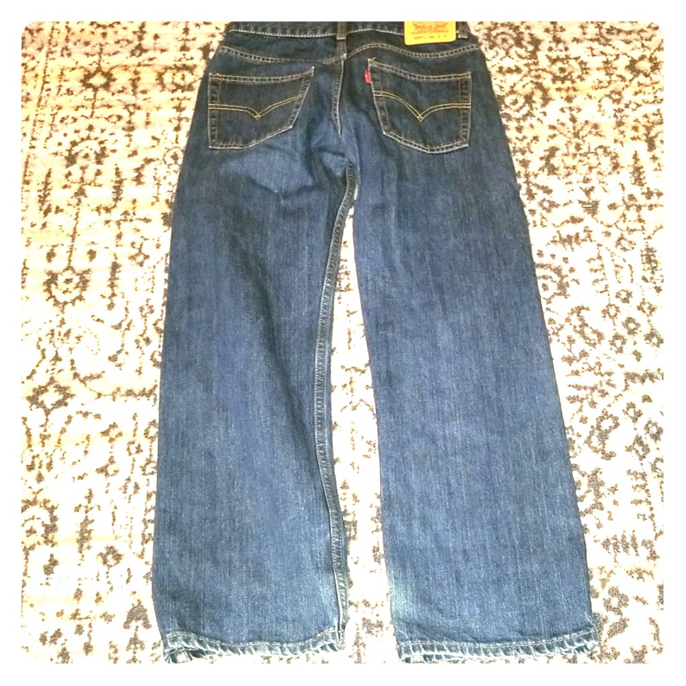 550 relaxed fit Levi's